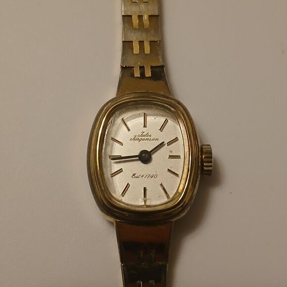 Vintage Jules Jurgensen Women\'s Gold Tone Mechanical Wristwatch France Est 1740 main image 8